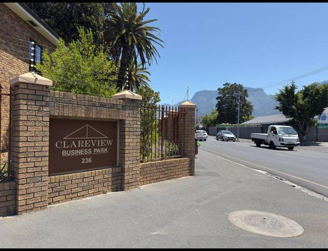 BUSINESS PROPERTY TO RENT IN CLAREMONT